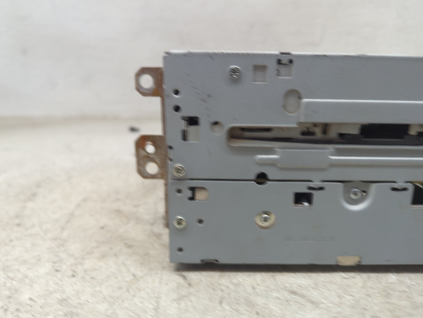 2007 Nissan Titan Radio AM FM Cd Player Receiver Replacement P/N:28185 ZJ00A CQ-EN8660X, N0ZJ00A-28185-R01AB Fits OEM Used A