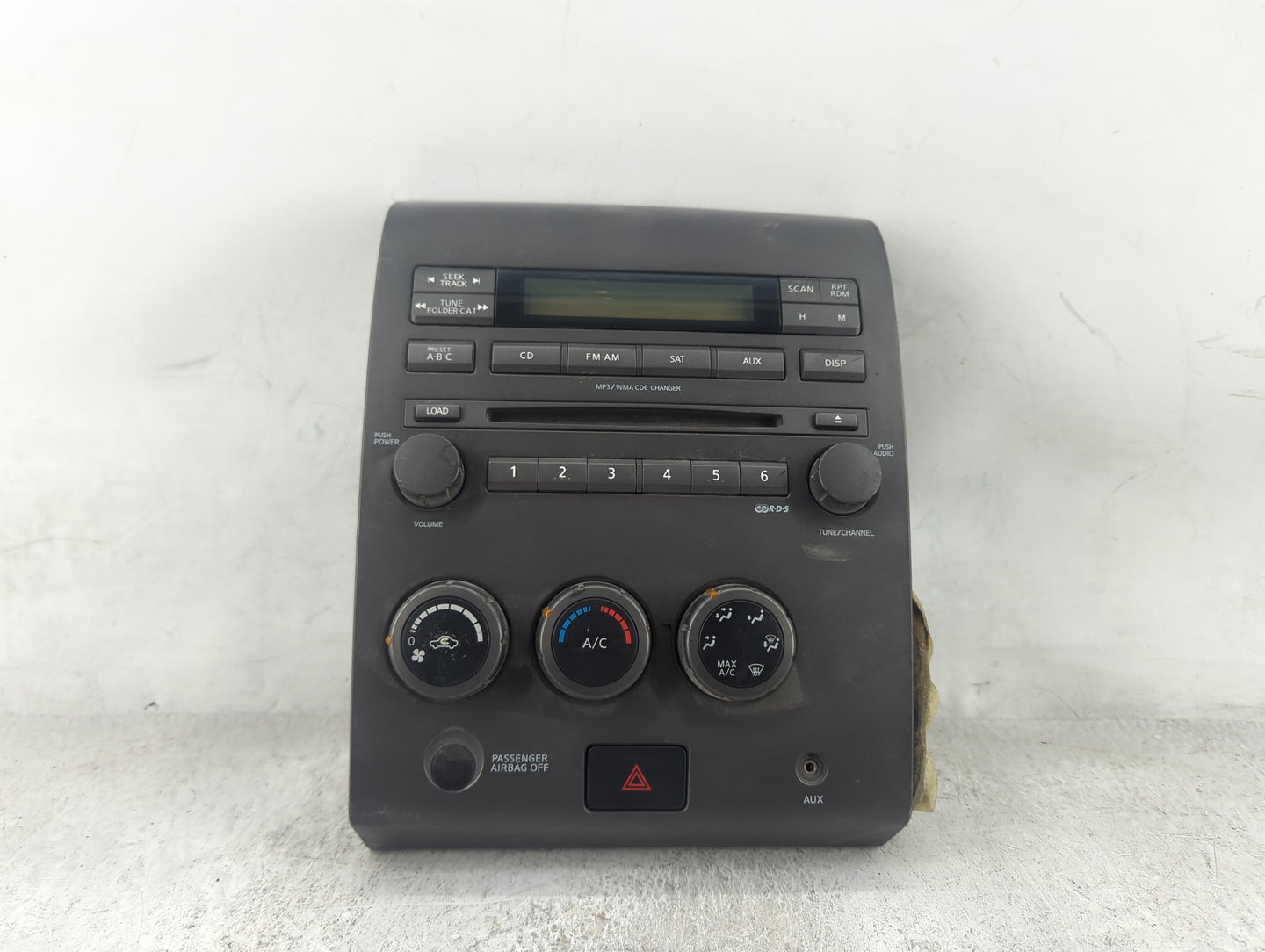 2007-2007 Nissan Titan Radio Control Panel - Oemusedautoparts1.com