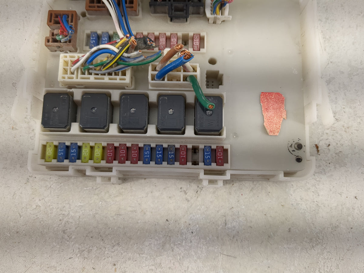 2007-2010 Nissan Titan Fusebox Fuse Box Panel Relay Module Fits Fits 2007 2008 2009 2010 OEM Used Auto Parts - Oemusedautopa