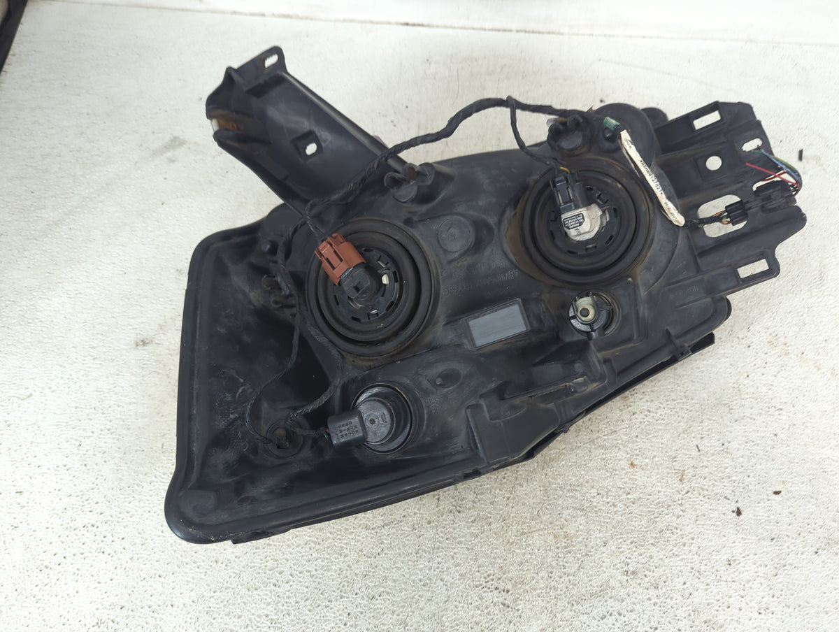 2007 Nissan Titan Passenger Right Oem Head Light Headlight Lamp Black - Oemusedautoparts1.com