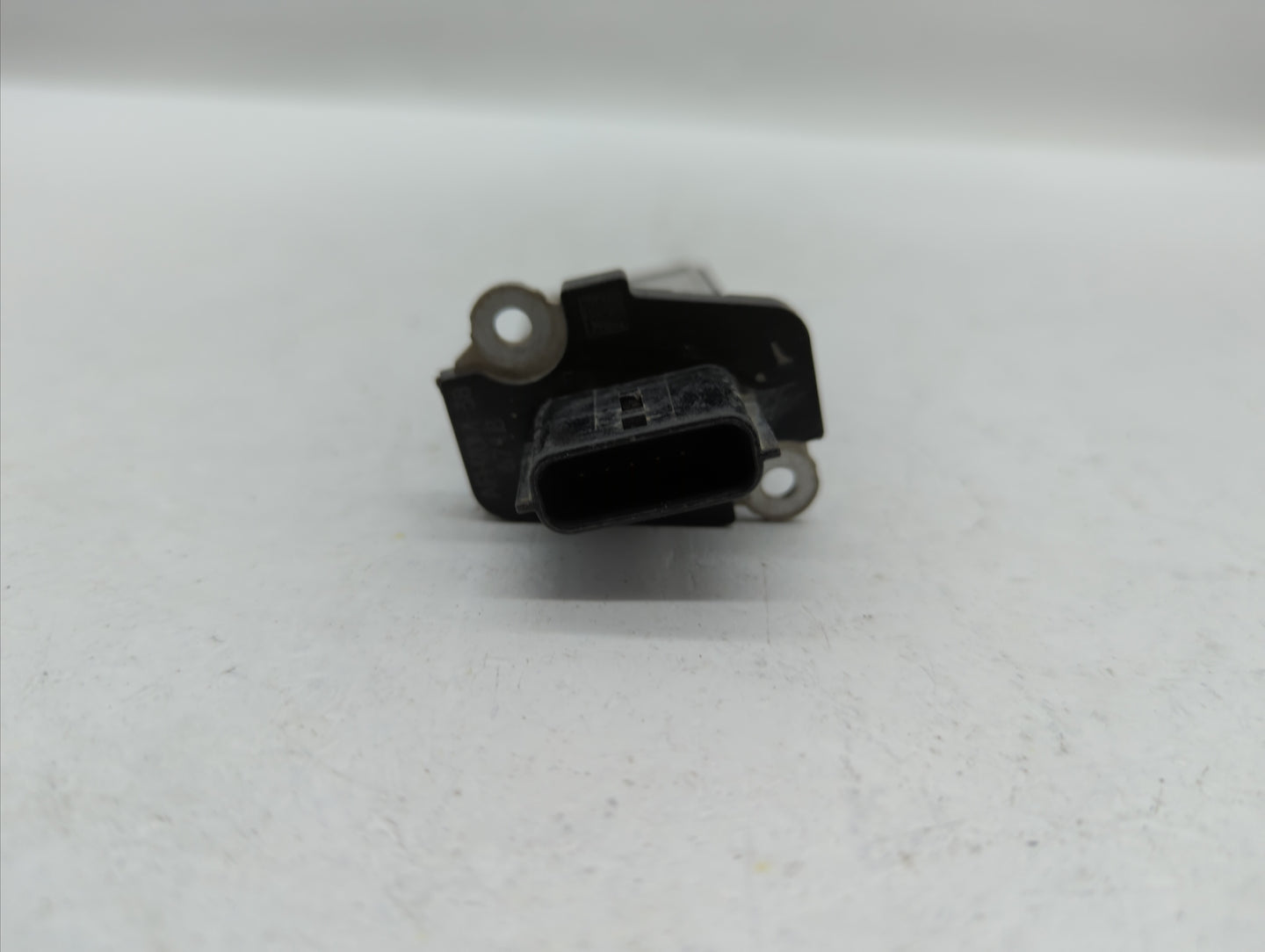 2004-2015 Nissan Titan Mass Air Flow Meter Maf - Oemusedautoparts1.com