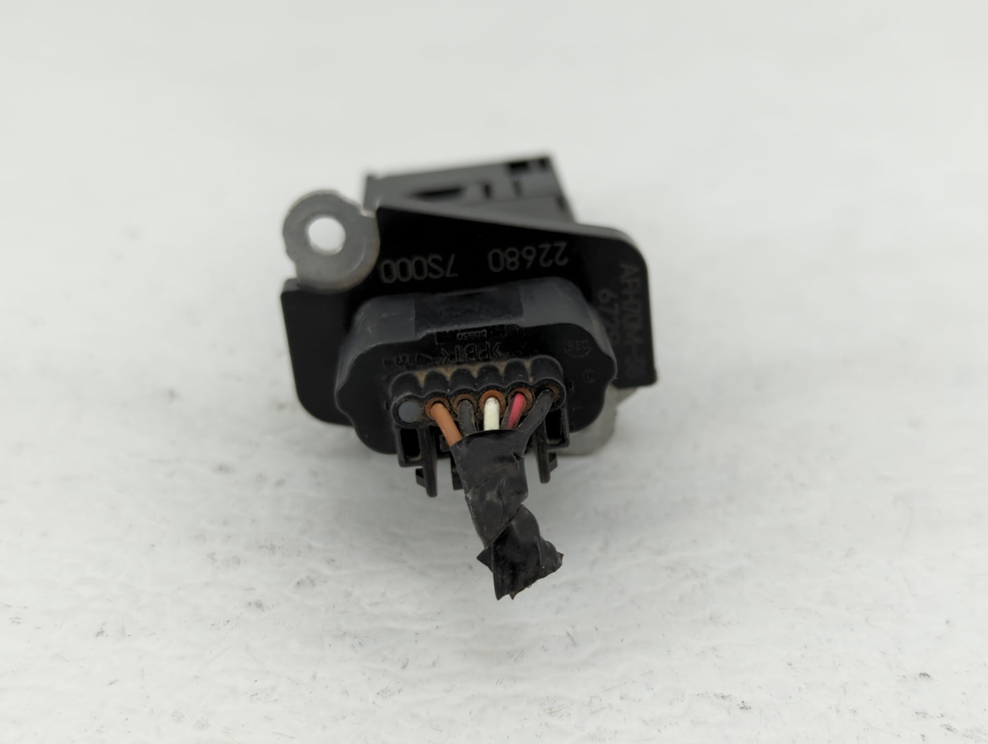 2004-2022 Nissan Titan Mass Air Flow Meter Maf - Oemusedautoparts1.com