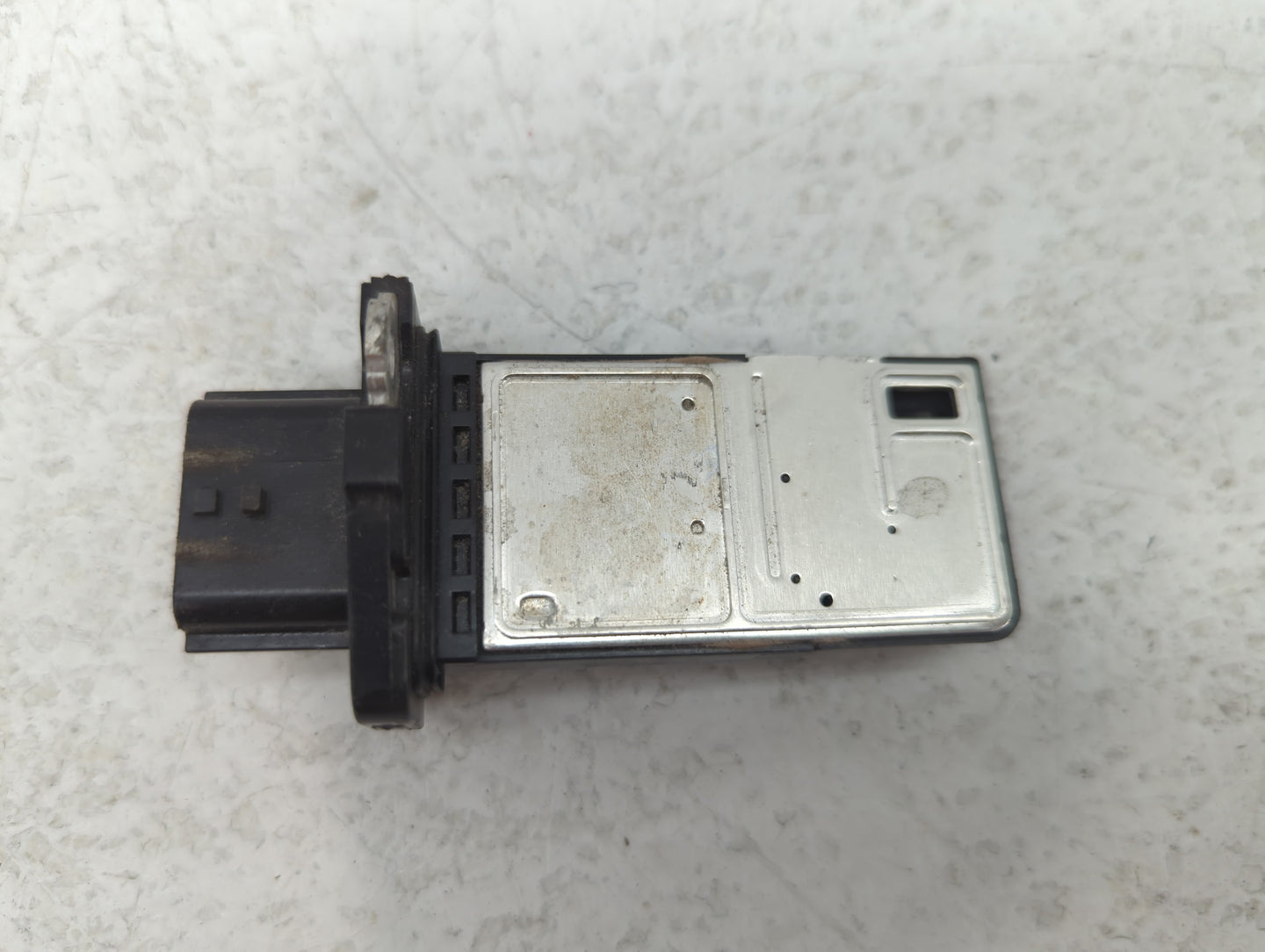 2004-2022 Nissan Titan Mass Air Flow Meter Maf - Oemusedautoparts1.com