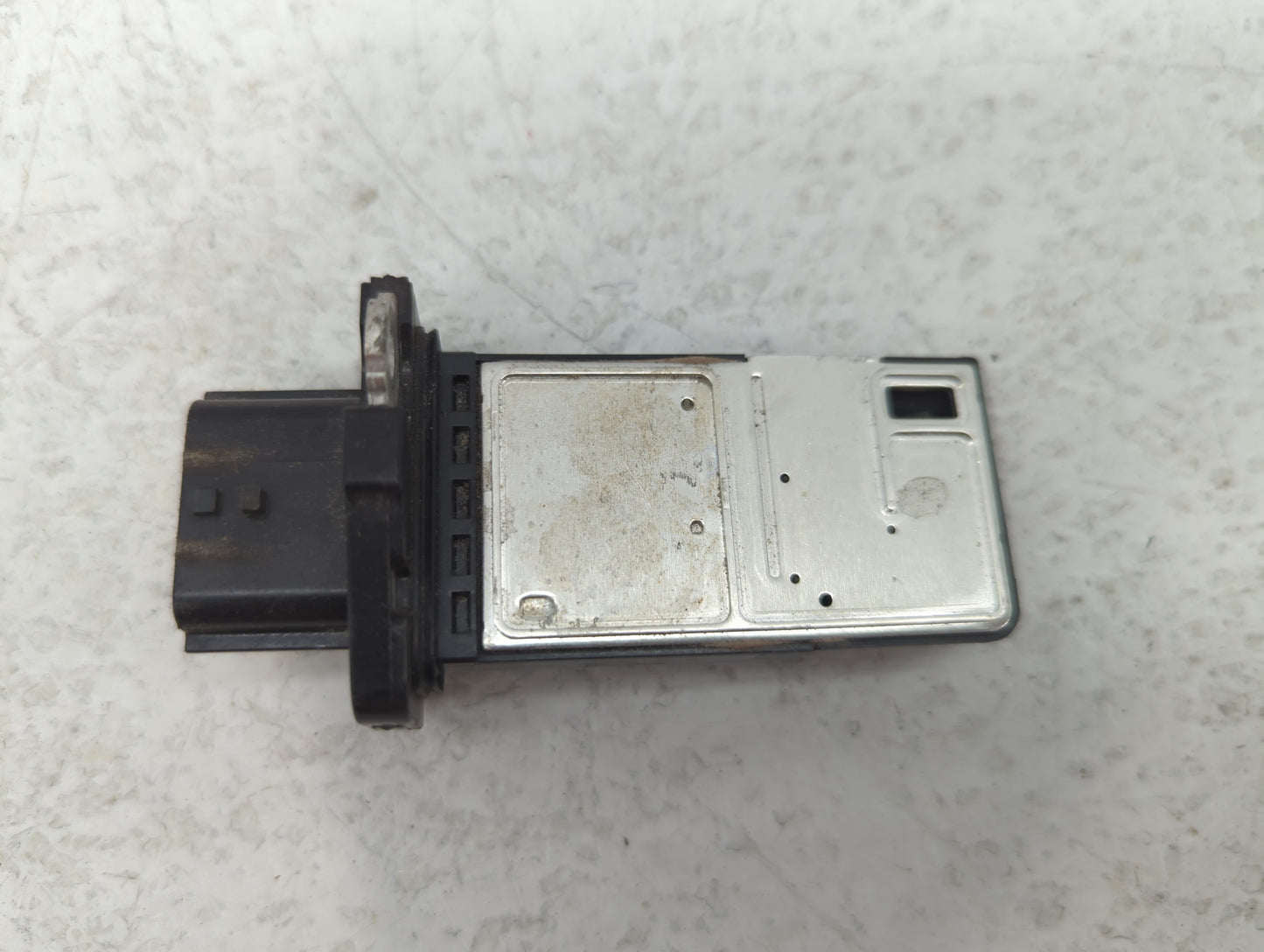 2004-2022 Nissan Titan Mass Air Flow Meter Maf - Oemusedautoparts1.com