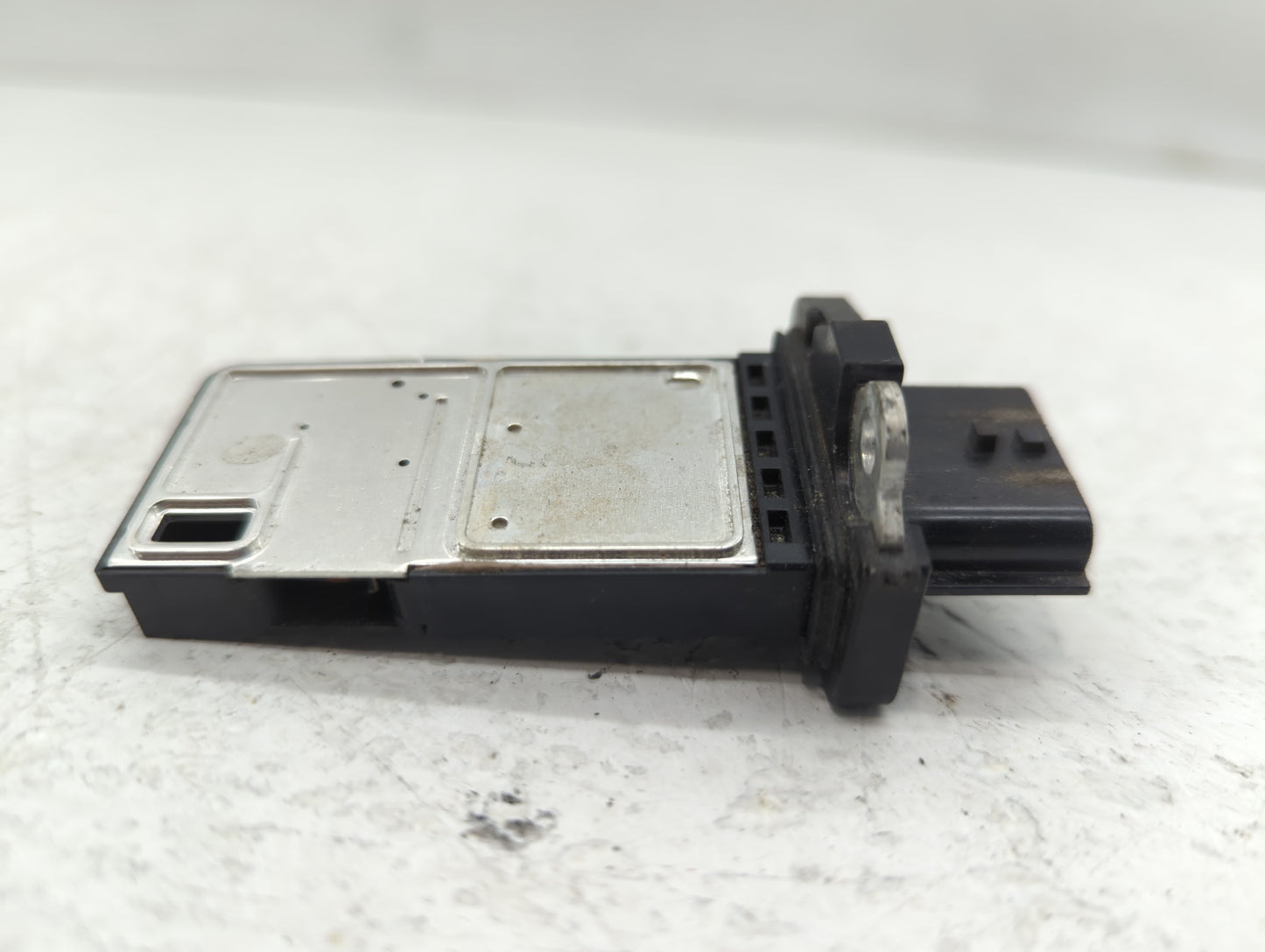 2004-2022 Nissan Titan Mass Air Flow Meter Maf - Oemusedautoparts1.com