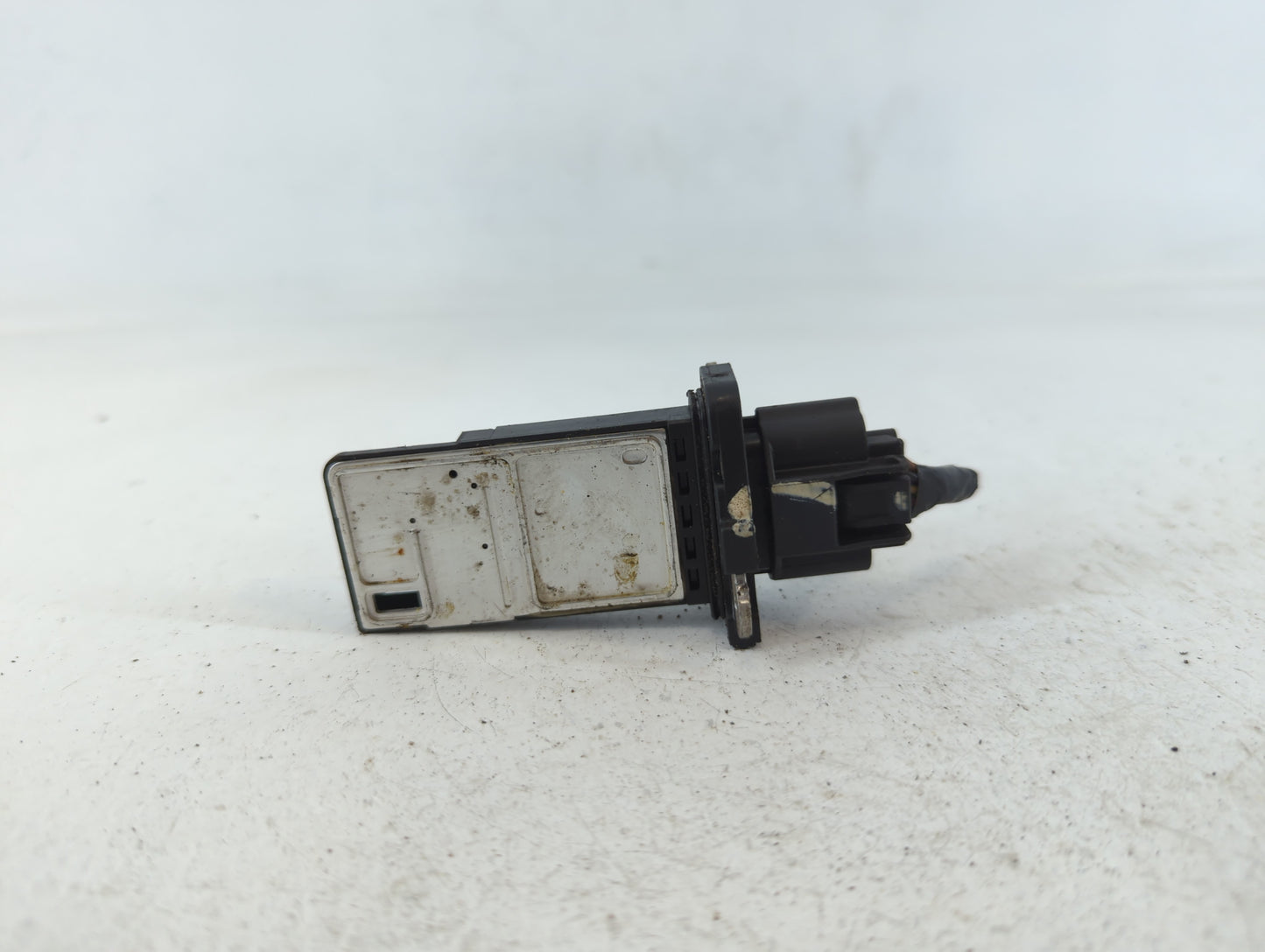 2004-2022 Nissan Titan Mass Air Flow Meter Maf - Oemusedautoparts1.com