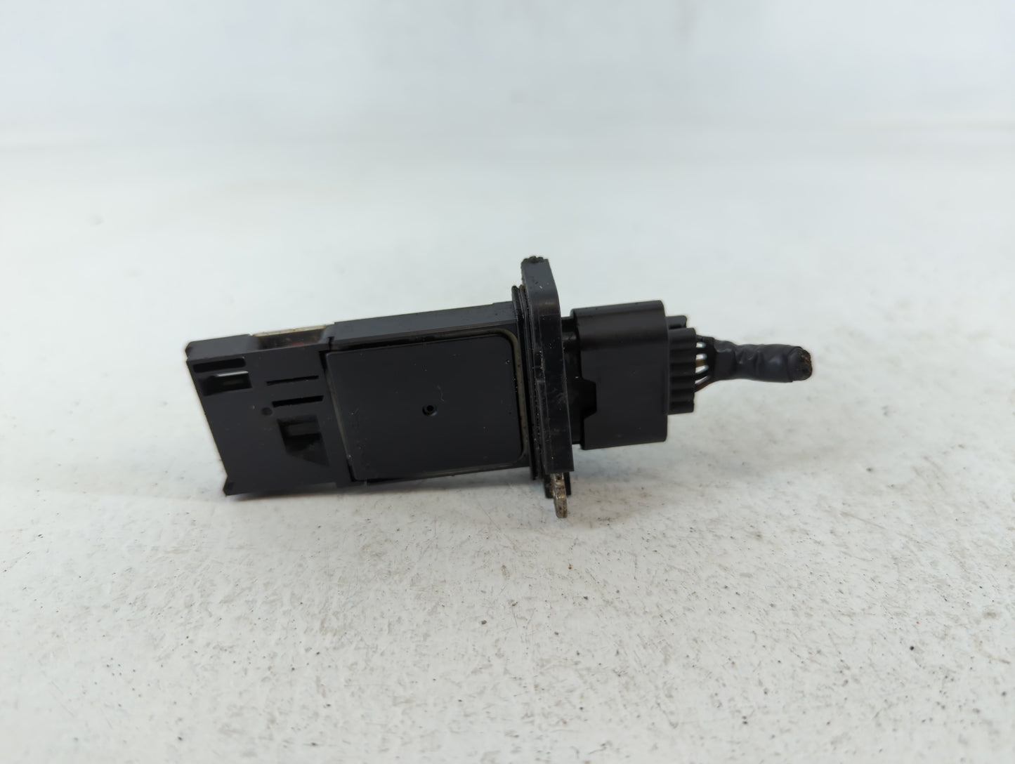 2004-2022 Nissan Titan Mass Air Flow Meter Maf - Oemusedautoparts1.com