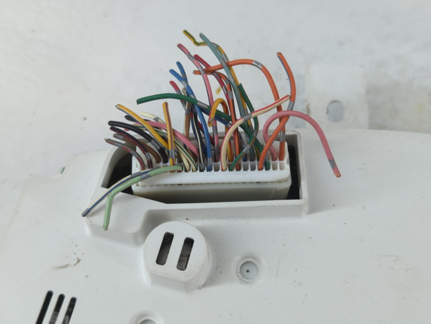 2007 Nissan Titan Instrument Cluster Speedometer Gauges Fits OEM Used Auto Parts - Oemusedautoparts1.com