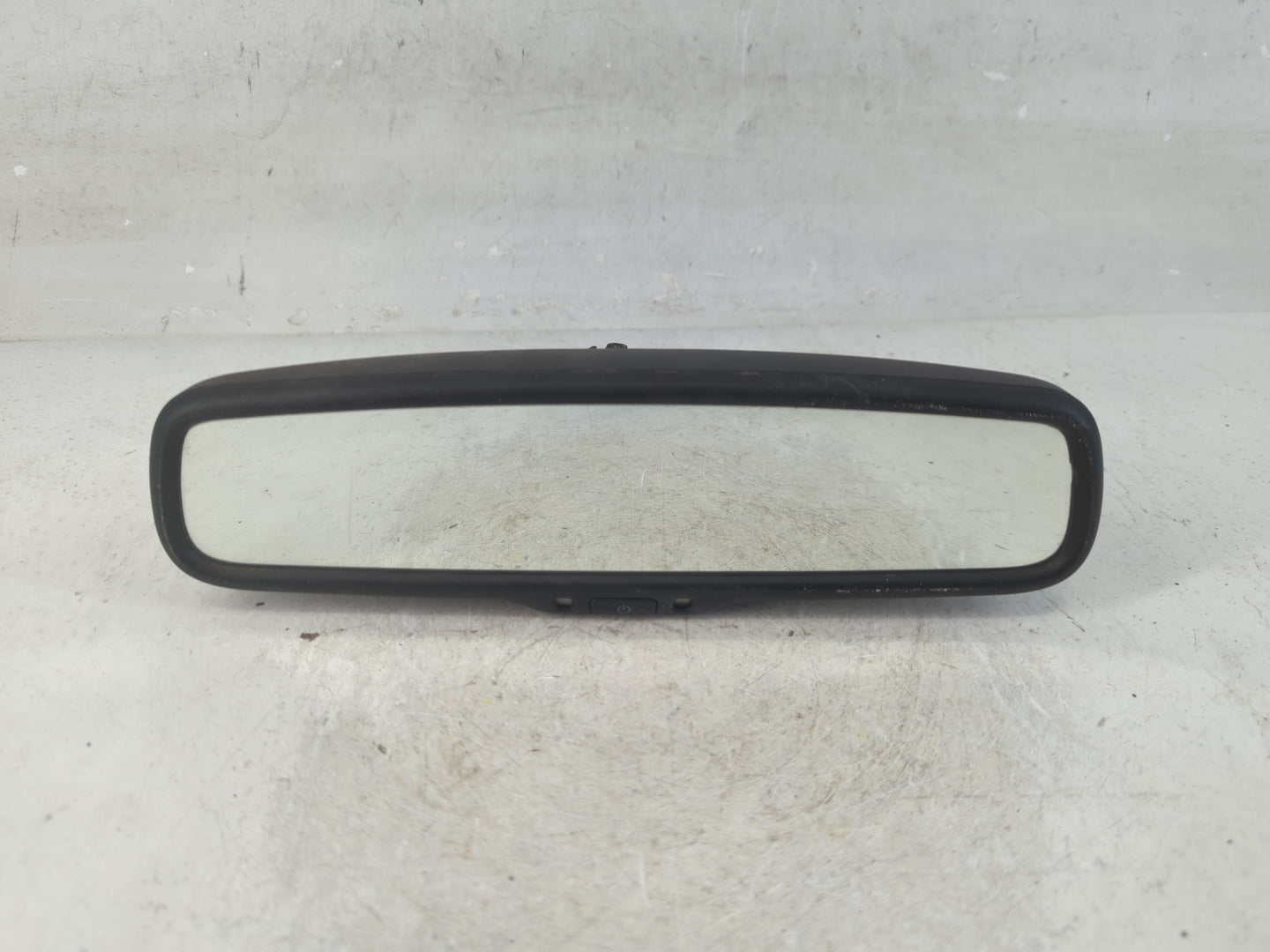 2007 Nissan Titan Interior Rear View Mirror Replacement OEM P/N:E11015892 Fits OEM Used Auto Parts - Oemusedautoparts1.com