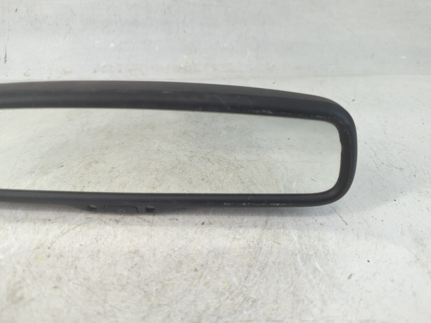 2007 Nissan Titan Interior Rear View Mirror Replacement OEM P/N:E11015892 Fits OEM Used Auto Parts - Oemusedautoparts1.com