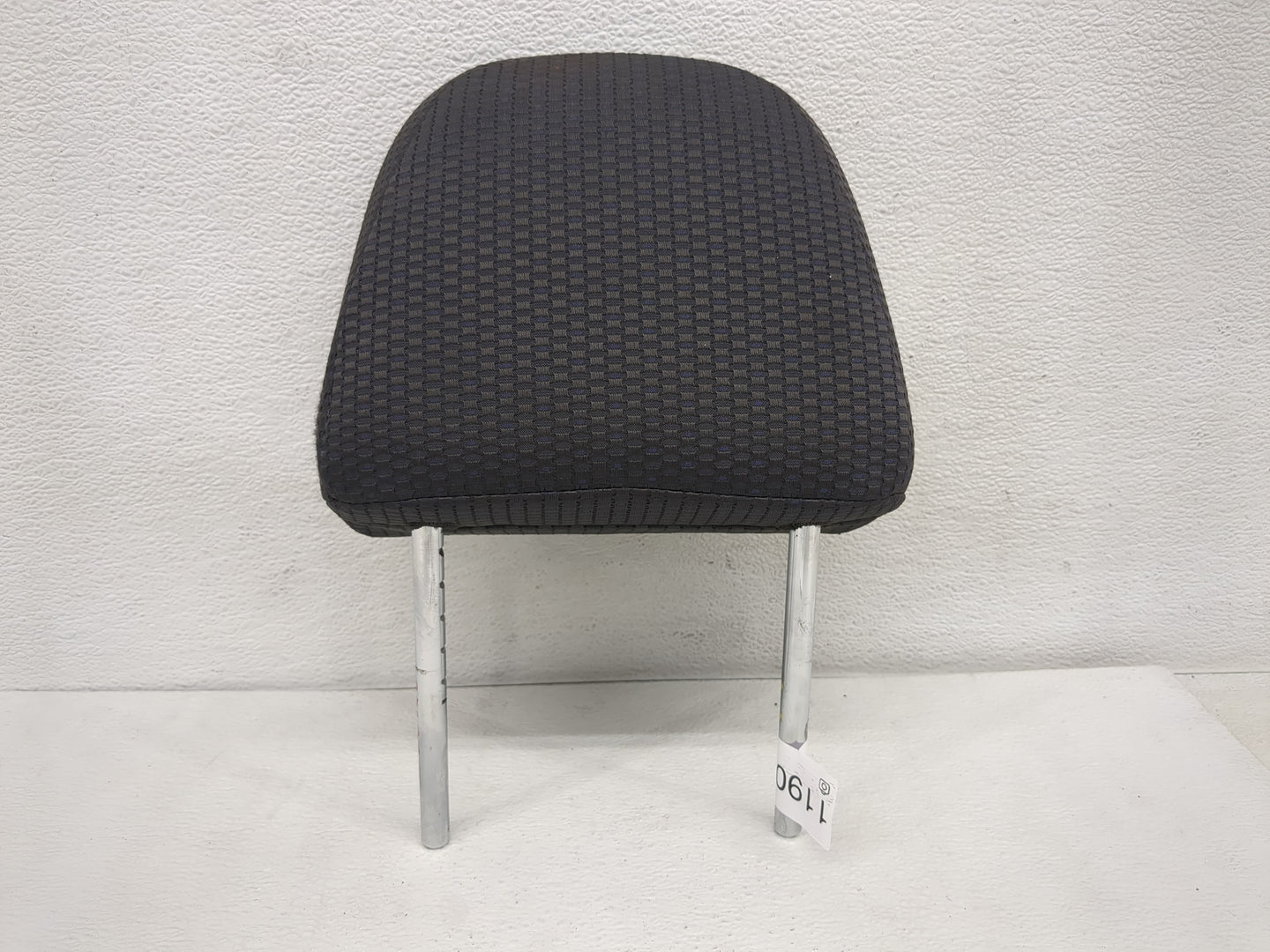 2007 Nissan Versa Headrest Head Rest Rear Seat Fits OEM Used Auto Parts - Oemusedautoparts1.com