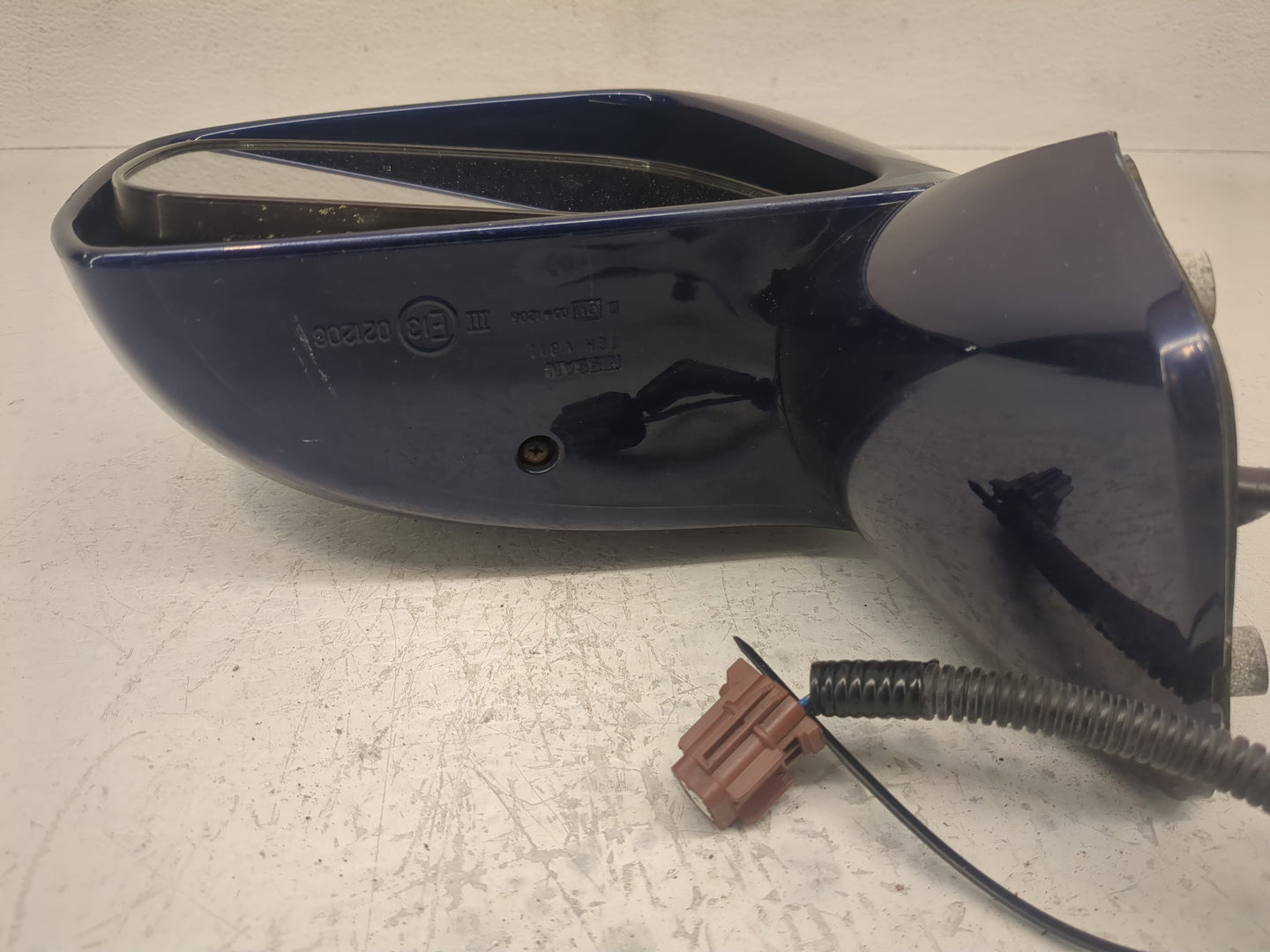 2007 Nissan Versa Side Mirror Replacement Driver Left View Door Mirror P/N:E13021208 Fits OEM Used Auto Parts - Oemusedautop
