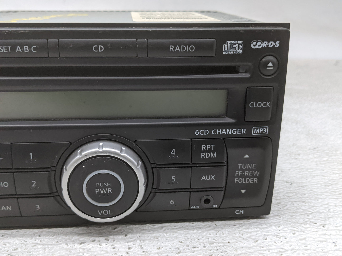 2007-2009 Nissan Versa Radio AM FM Cd Player Receiver Replacement P/N:28185 EM31C Fits Fits 2007 2008 2009 OEM Used Auto Par