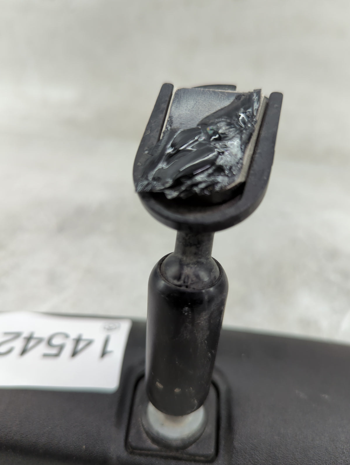 2007-2022 Nissan Versa Interior Rear View Mirror Replacement OEM P/N:E8011681 031681 Fits OEM Used Auto Parts - Oemusedautop