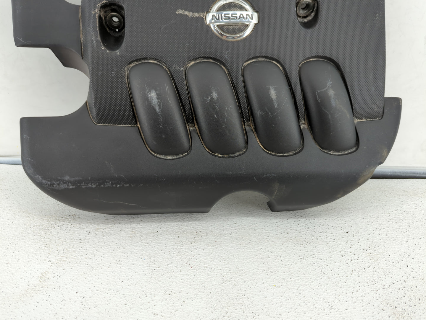 2007 Nissan Versa Engine Cover - Oemusedautoparts1.com
