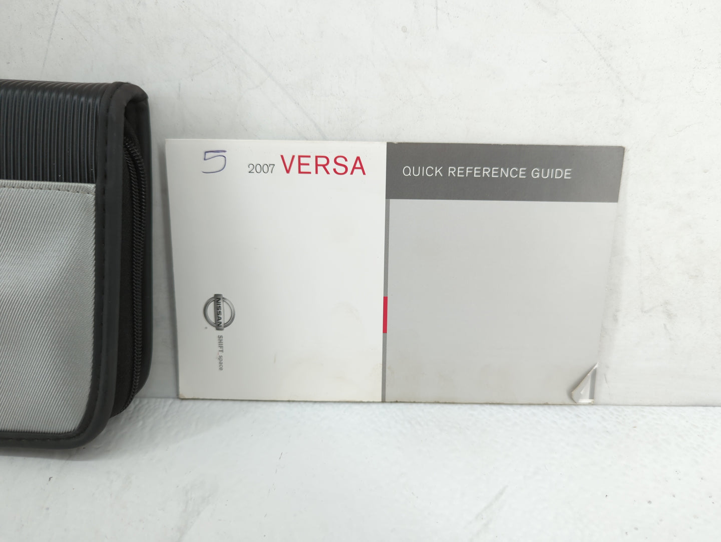 2007 Nissan Versa Owners Manual Book Guide P/N:OM7E-0C11U0 OEM Used Auto Parts - Oemusedautoparts1.com