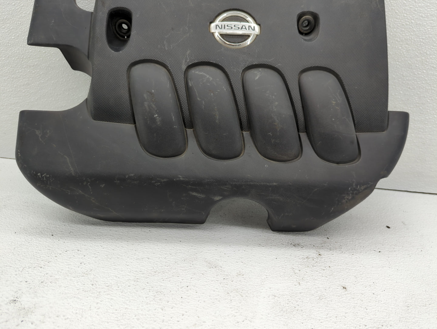 2007 Nissan Versa Engine Cover - Oemusedautoparts1.com