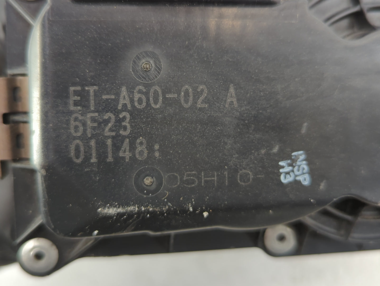 2007-2012 Nissan Versa Throttle Body P/N:ET-A60-02 E ET-A60-02 J Fits OEM Used Auto Parts - Oemusedautoparts1.com