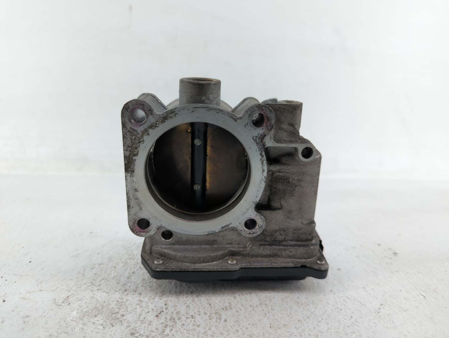 2007-2012 Nissan Versa Throttle Body P/N:ET-A60-02 E ET-A60-02 J Fits OEM Used Auto Parts - Oemusedautoparts1.com