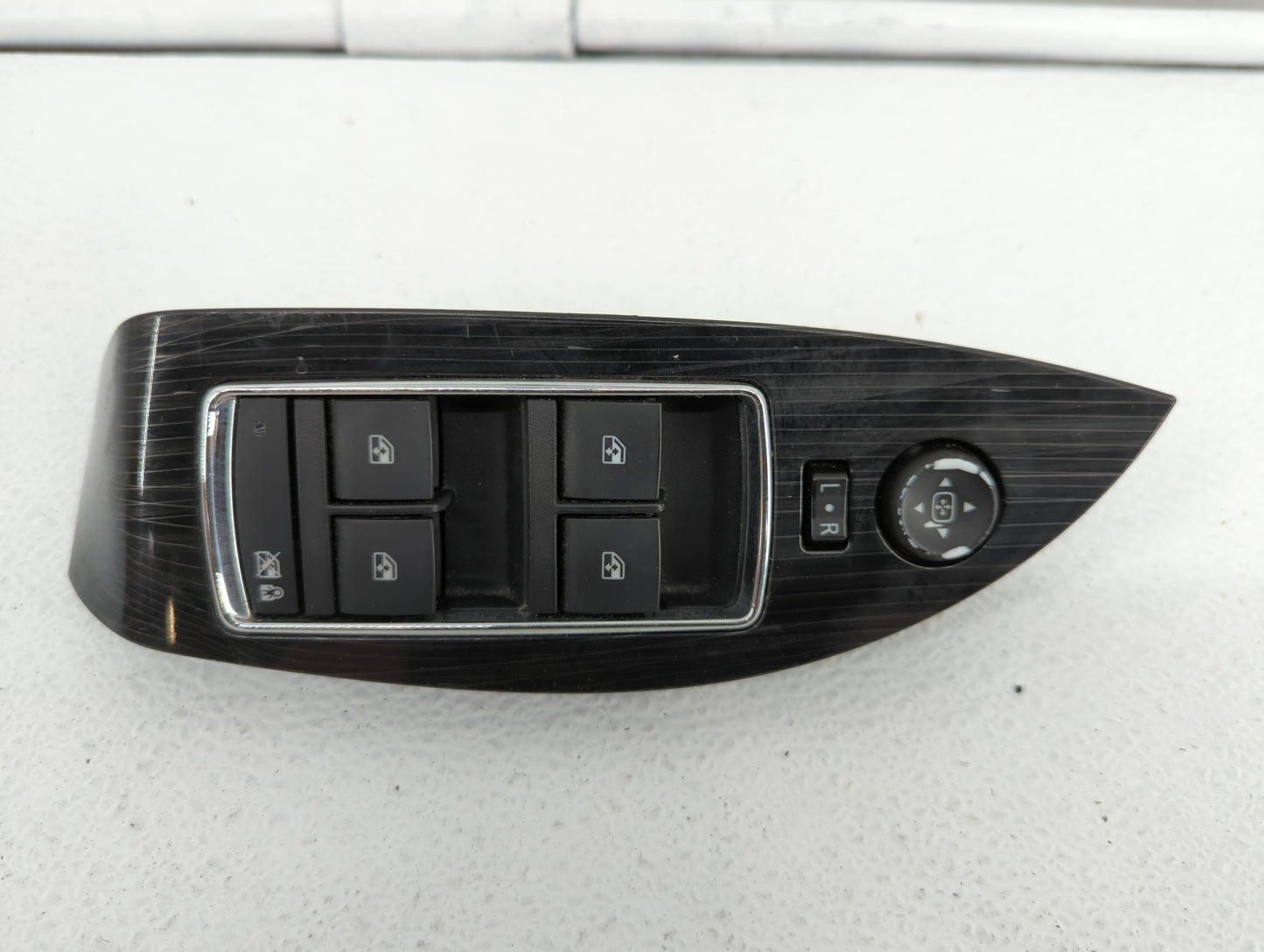 2007 Nissan Versa Driver Side View Mirror - Left Door Mirror OEM Used - Oemusedautoparts1.com