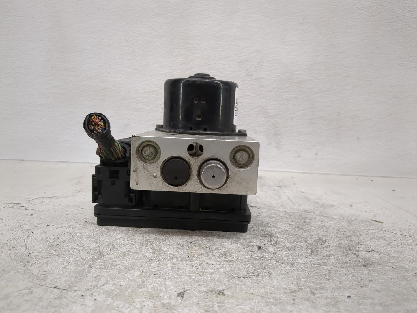 2006-2007 Nissan Xterra ABS Pump Control Module Replacement P/N:0222210205091367 06 2102-0509 Fits Fits 2006 2007 OEM Used A