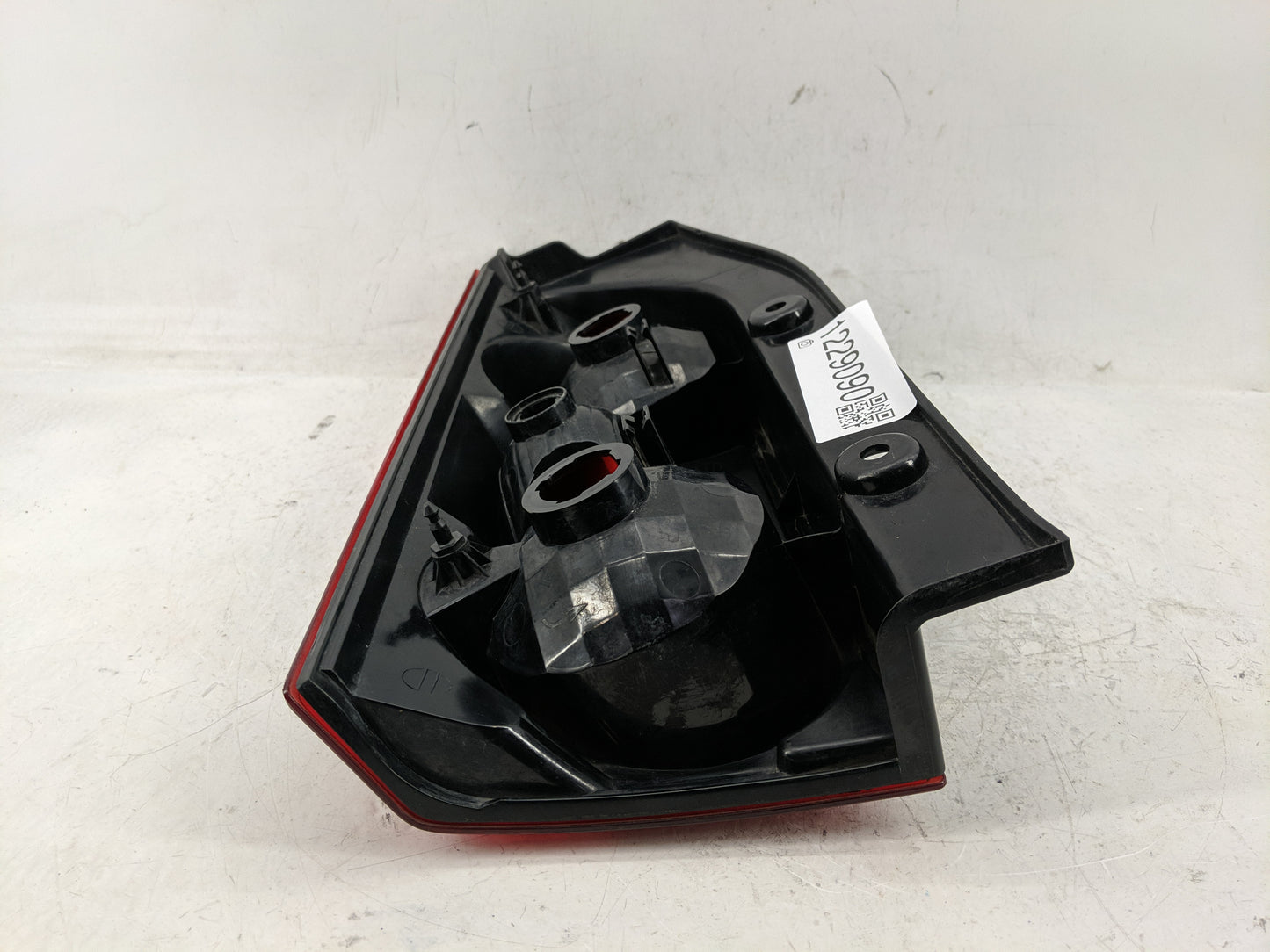 2005-2015 Nissan Xterra Tail Light Assembly Passenger Right OEM P/N:949 602 Fits OEM Used Auto Parts - Oemusedautoparts1.com