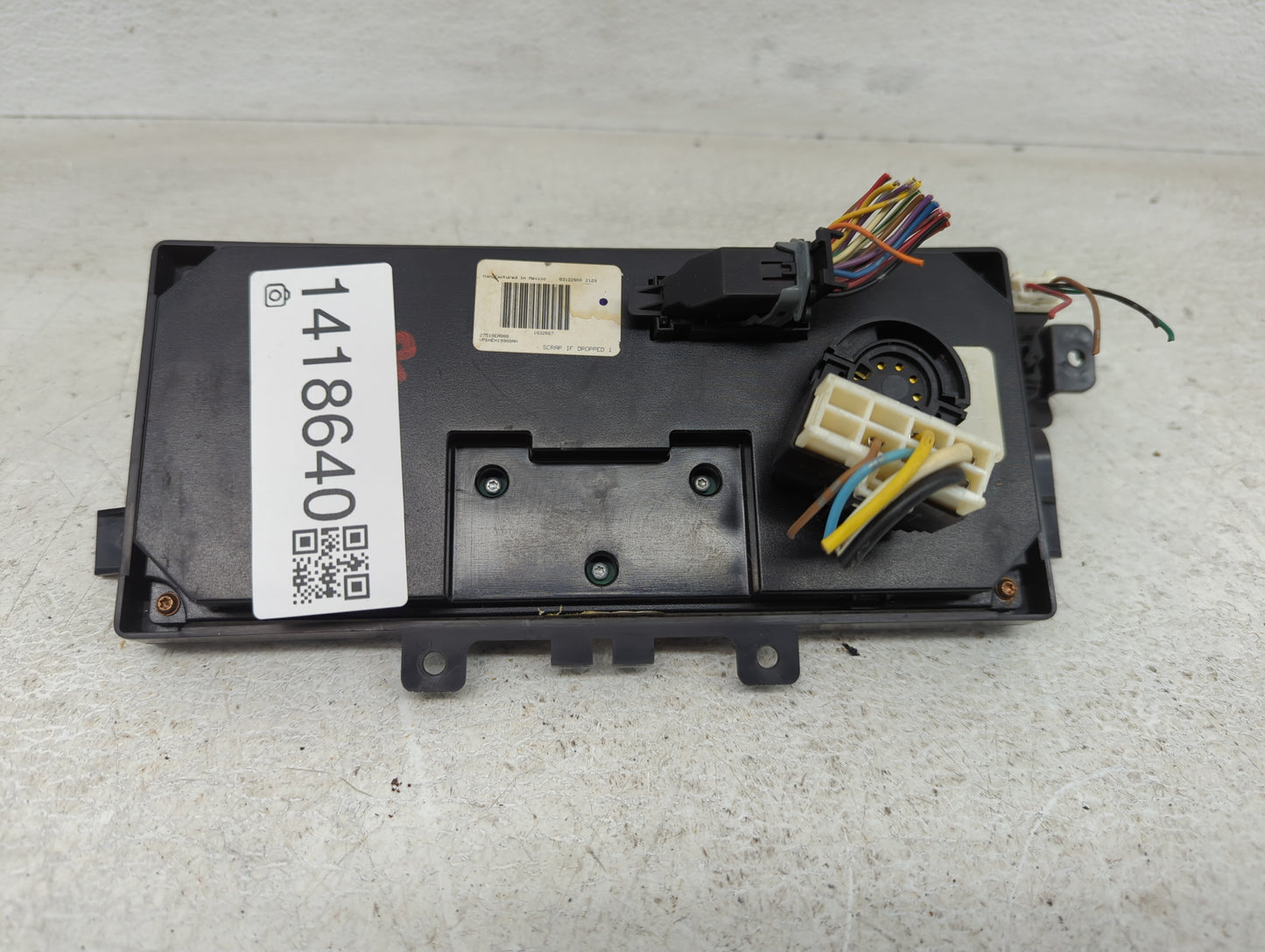 2005-2010 Nissan Xterra Climate Control Module Temperature AC/Heater Replacement P/N:5NEH-19808-B 5NEH-19808-A Fits OEM Used