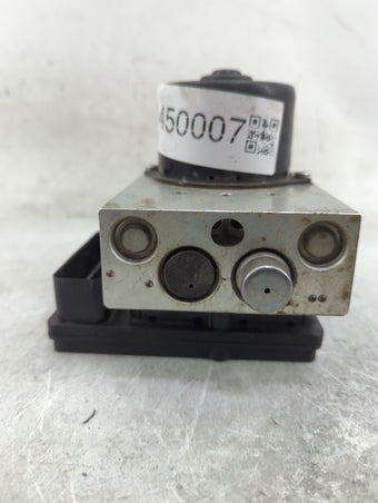 compare product 2006-2007 Nissan Xterra ABS Pump Control Module Replacement P/N:47660ZP00A Fits Fits 2006 2007 OEM Used Auto Parts