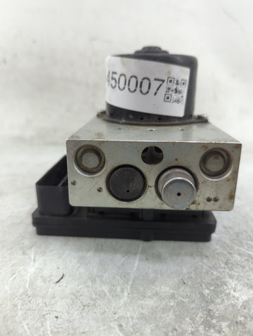 2006-2007 Nissan Xterra ABS Pump Control Module Replacement P/N:47660ZP00A Fits Fits 2006 2007 OEM Used Auto Parts - Oemused