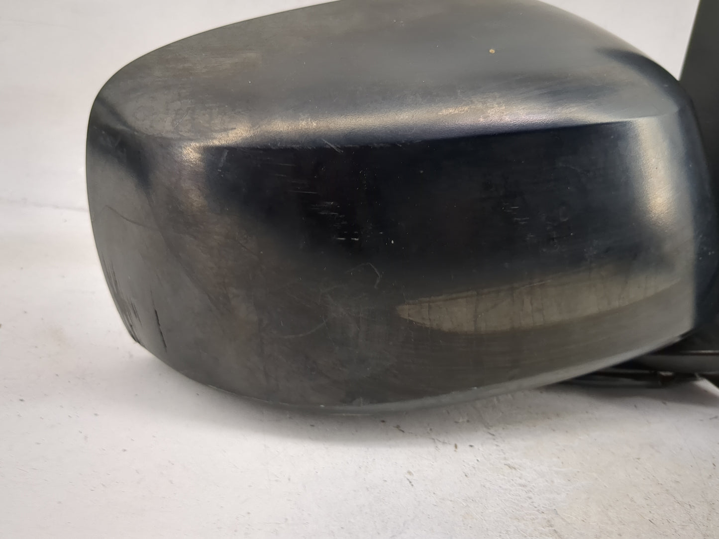 2005-2015 Nissan Xterra Driver Side View Mirror - Left Door Mirror OEM Used - Oemusedautoparts1.com