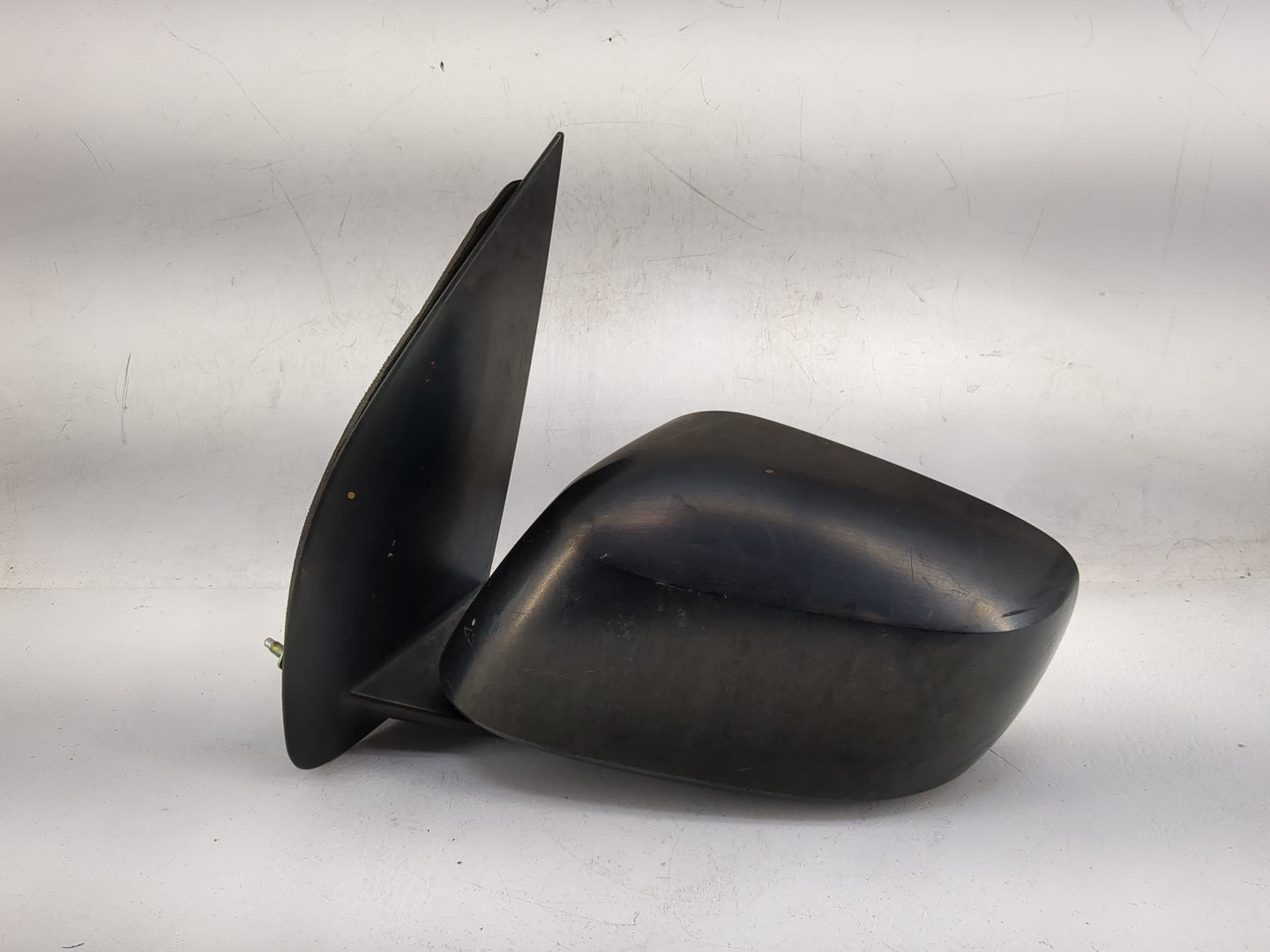 2005-2015 Nissan Xterra Driver Side View Mirror - Left Door Mirror OEM Used - Oemusedautoparts1.com