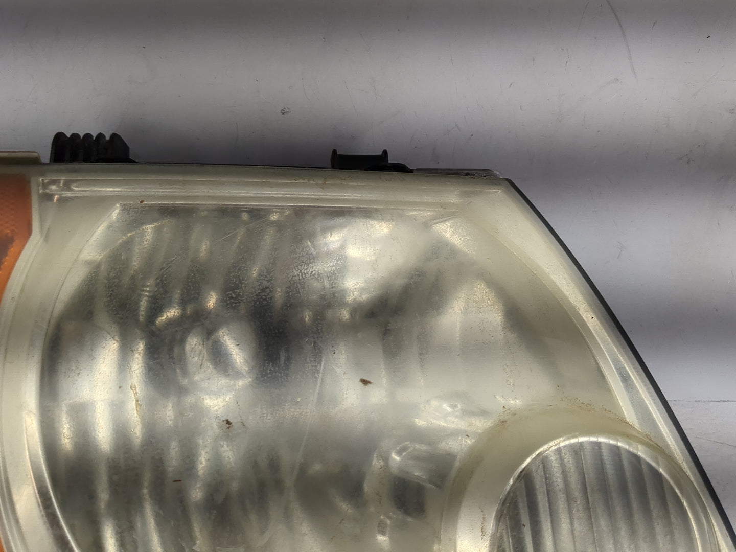 2007 Nissan Xterra Passenger Right Oem Head Light Headlight Lamp - Oemusedautoparts1.com