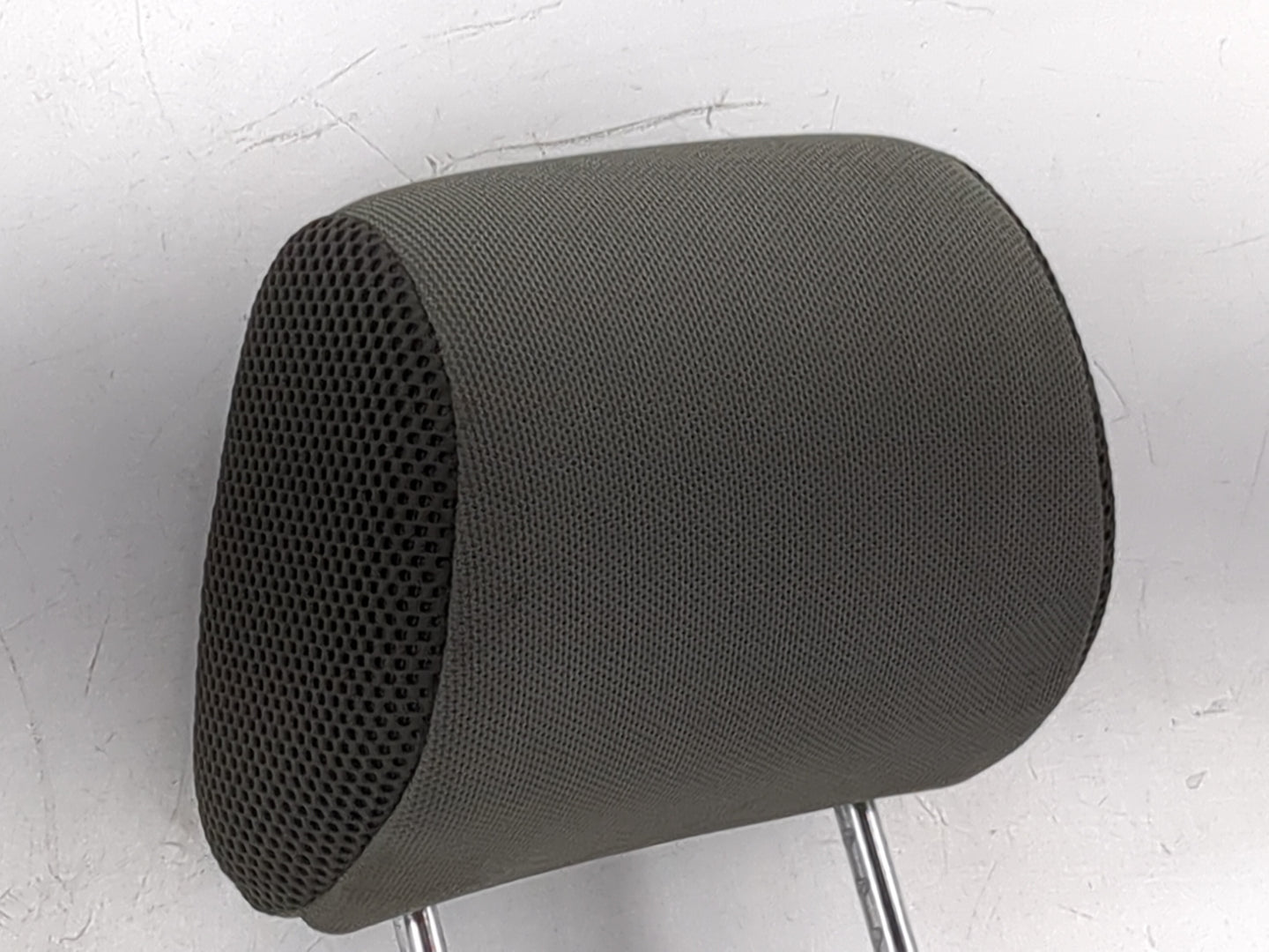 2007 Nissan Xterra Headrest Head Rest Front Driver Seat Dark Charcoal - Oemusedautoparts1.com