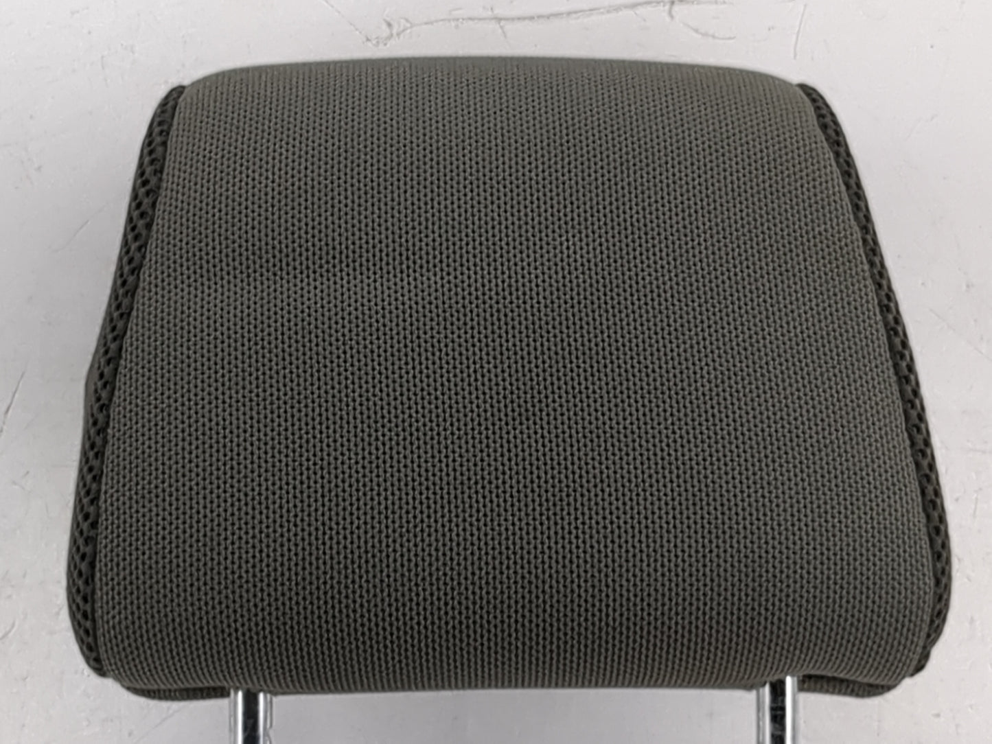 2007 Nissan Xterra Headrest Head Rest Front Driver Seat Dark Charcoal - Oemusedautoparts1.com