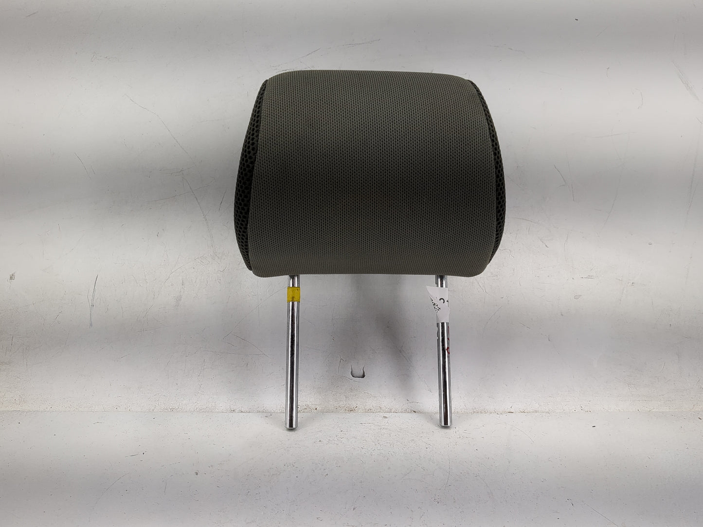 2007 Nissan Xterra Headrest Head Rest Front Driver Passenger Seat Fits OEM Used Auto Parts - Oemusedautoparts1.com