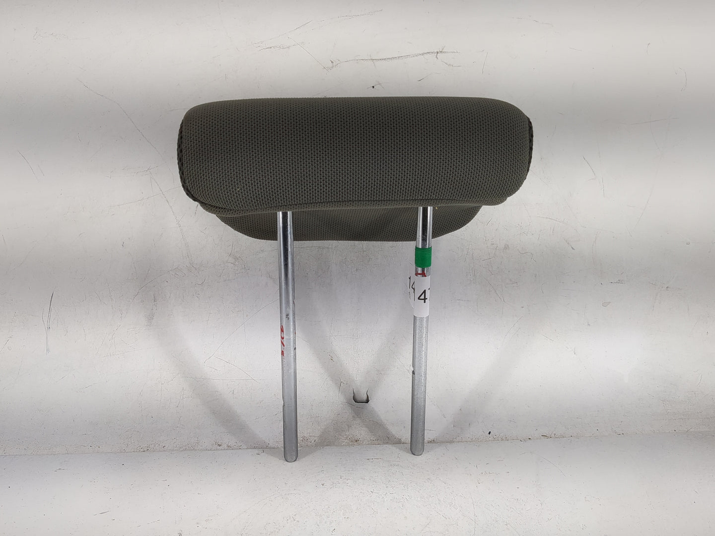 2007 Nissan Xterra Headrest Head Rest Rear Seat Fits OEM Used Auto Parts - Oemusedautoparts1.com
