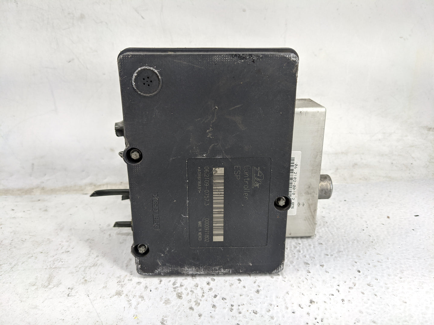 2006-2007 Nissan Xterra ABS Pump Control Module Replacement P/N:47660 ZP00A 06 2102 0009 4, 06 2109 0757 3 Fits Fits 2006 20