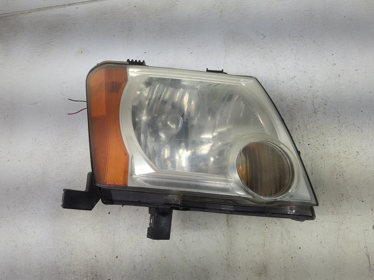 2005-2015 Nissan Xterra Passenger Right Oem Head Light Headlight Lamp - Oemusedautoparts1.com