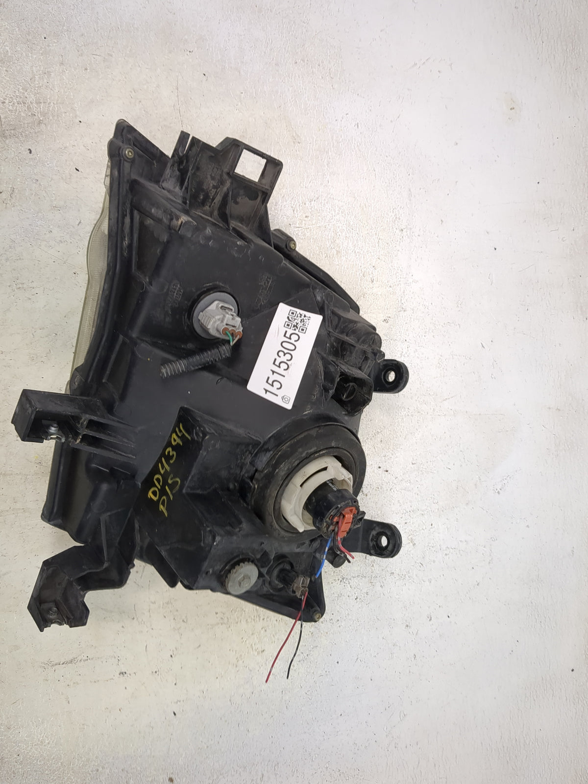 2005-2015 Nissan Xterra Passenger Right Oem Head Light Headlight Lamp - Oemusedautoparts1.com