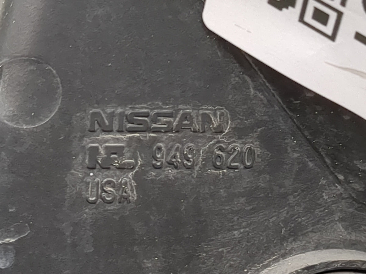 2005-2015 Nissan Xterra Passenger Right Oem Head Light Headlight Lamp - Oemusedautoparts1.com