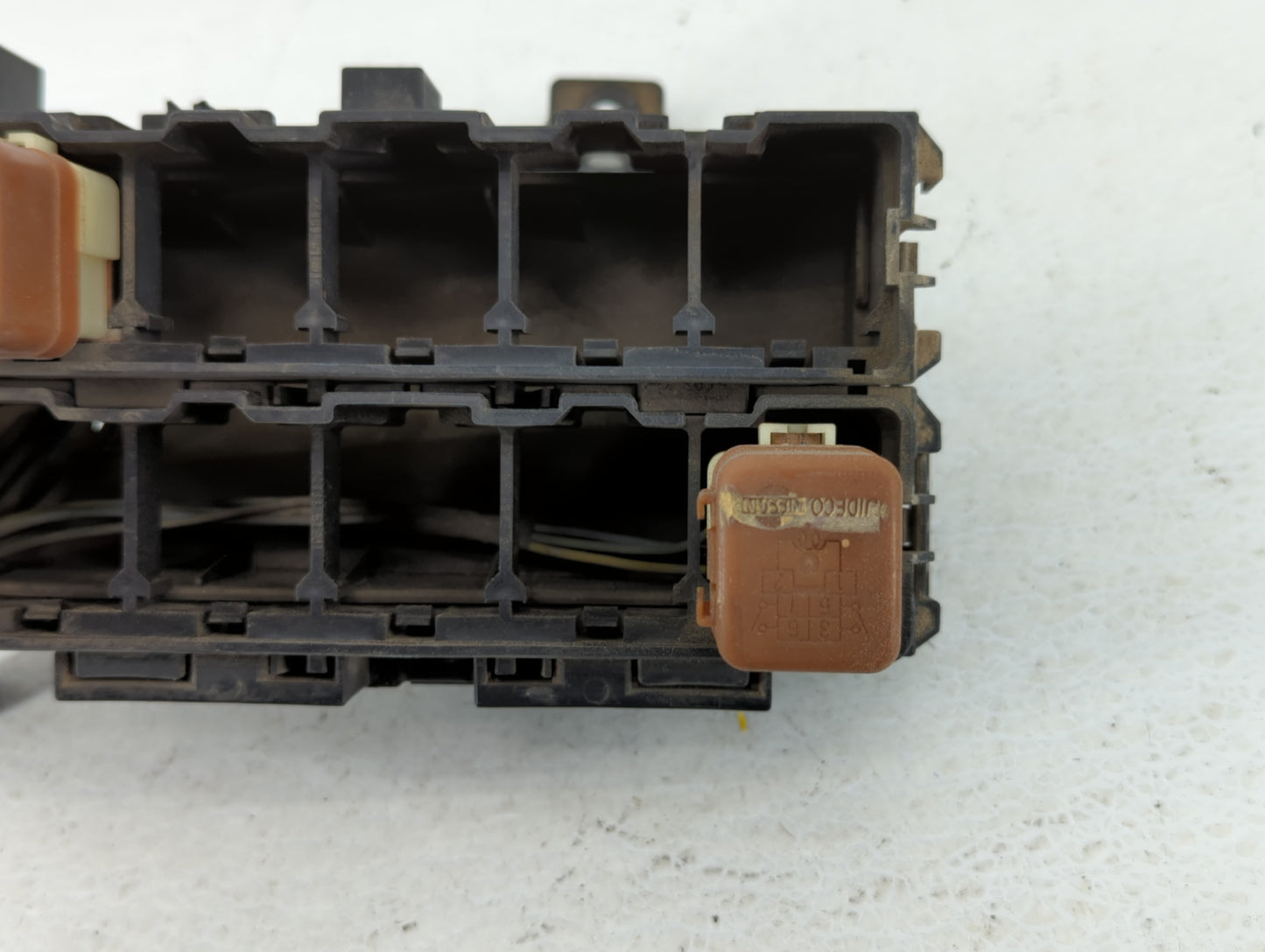 2005-2007 Nissan Xterra Fusebox Fuse Box Panel Relay Module P/N:24382 ZP50A Fits Fits 2005 2006 2007 OEM Used Auto Parts - O