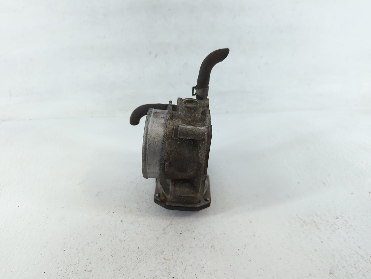 2005-2012 Nissan Xterra Throttle Body P/N:16119 7S001 Fits Fits 2005 2006 2007 2008 2009 2010 2011 2012 2013 2014 OEM Used A