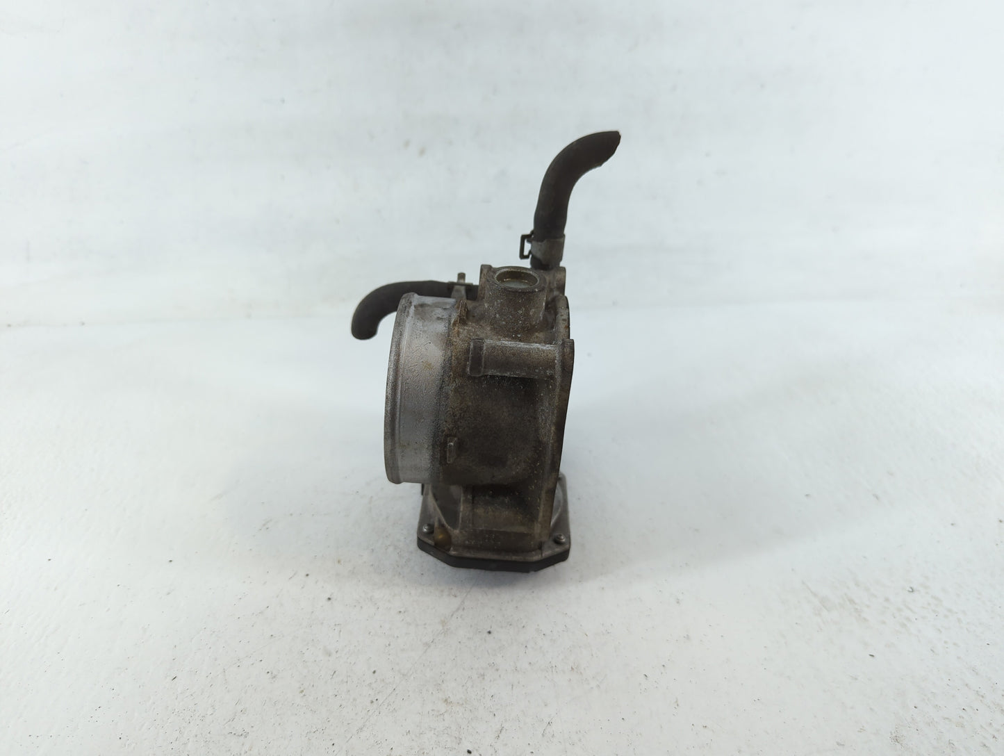 2005-2012 Nissan Xterra Throttle Body P/N:16119 7S001 Fits Fits 2005 2006 2007 2008 2009 2010 2011 2012 2013 2014 OEM Used A