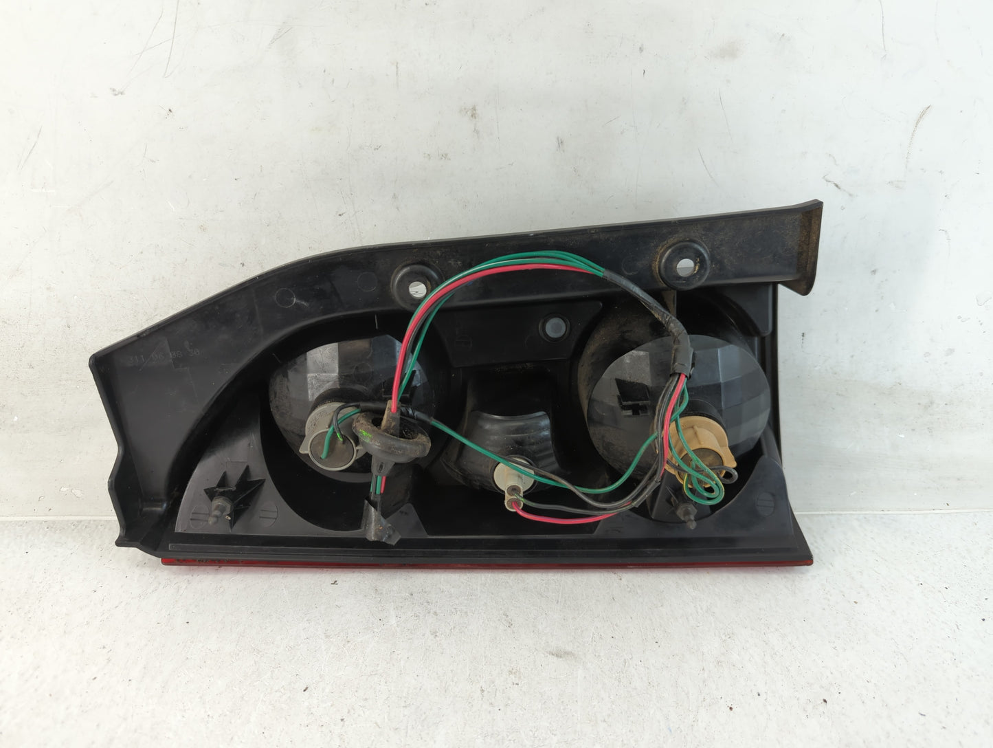 2005-2015 Nissan Xterra Tail Light Assembly Passenger Right OEM Fits Fits 2005 2006 2007 2008 2009 2010 2011 2012 2013 2014 