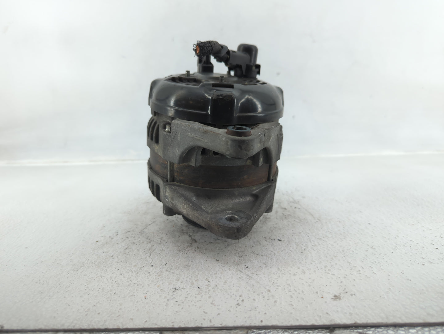 2007 Plymouth Pt-50 Alternator Replacement Generator Charging Assembly Engine OEM P/N:05034 702AA Fits OEM Used Auto Parts -