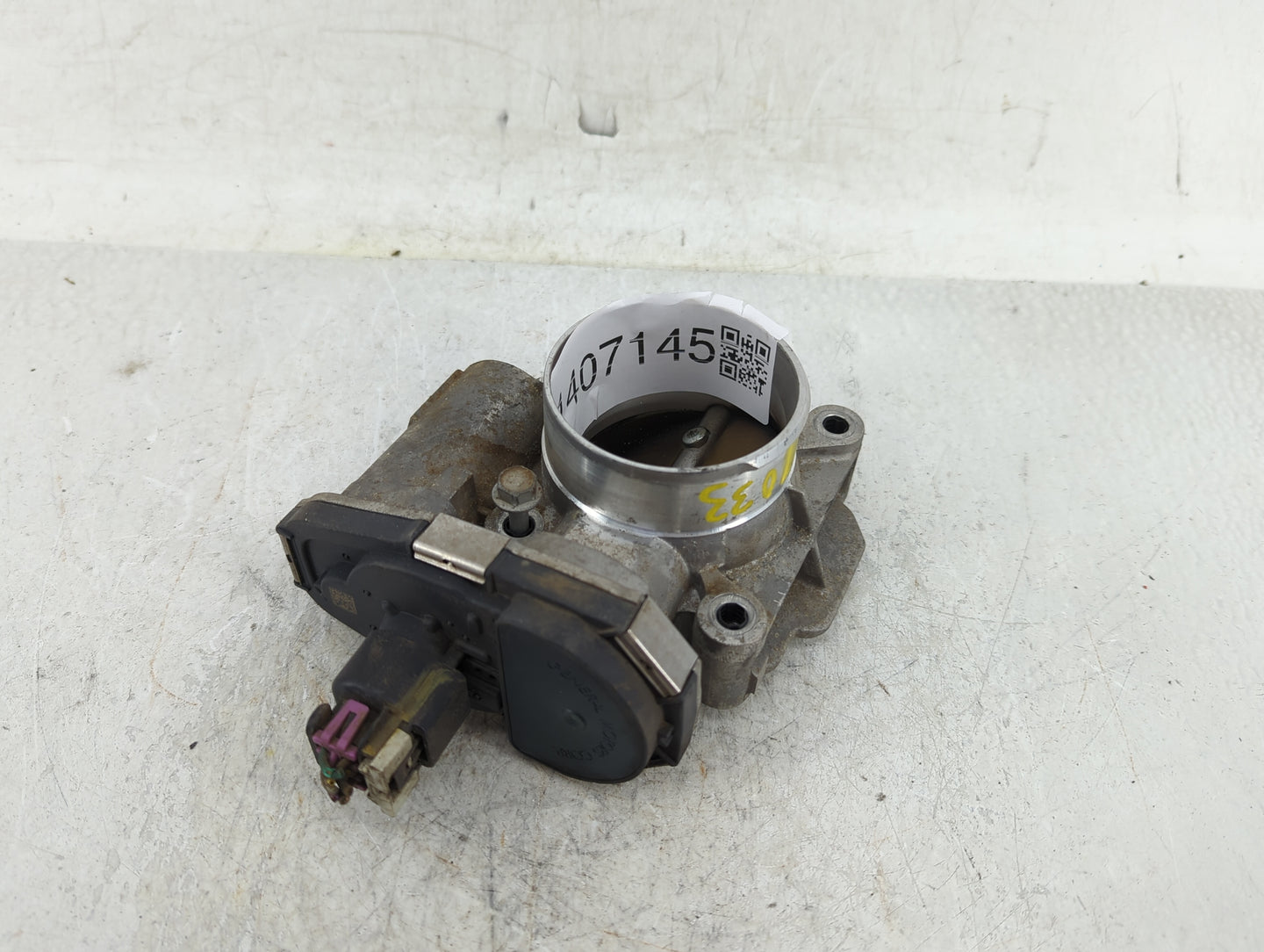 2007-2008 Pontiac G5 Throttle Body Fits Fits 2006 2007 2008 OEM Used Auto Parts - Oemusedautoparts1.com
