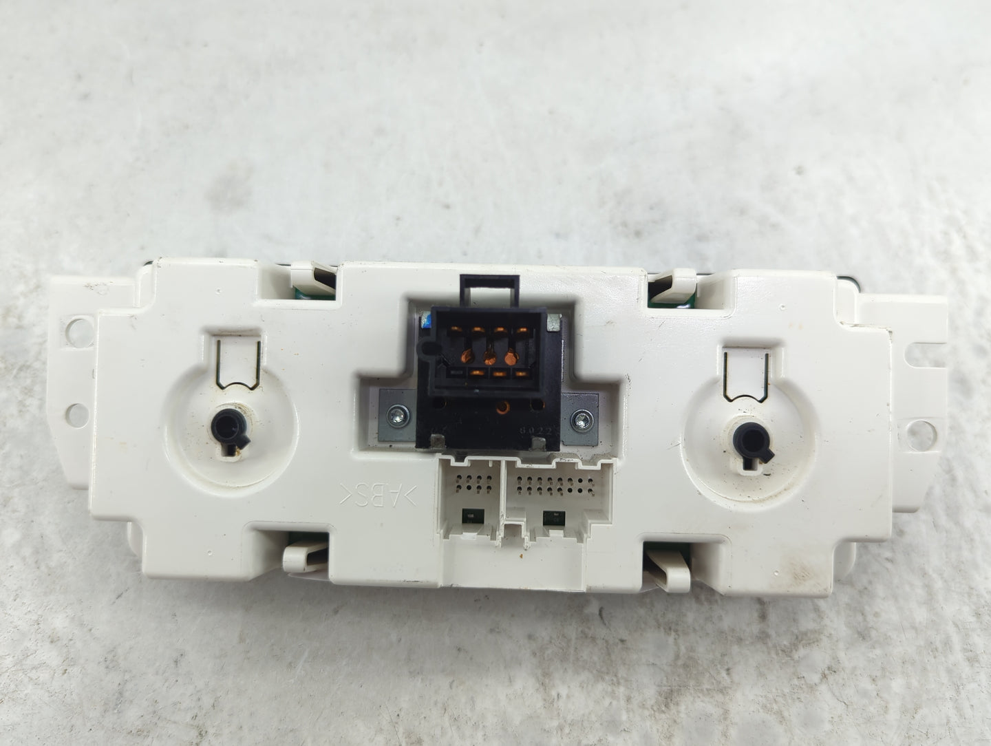 2007-2010 Pontiac G5 Climate Control Module Temperature AC/Heater Replacement P/N:15890411 22043866 Fits OEM Used Auto Parts