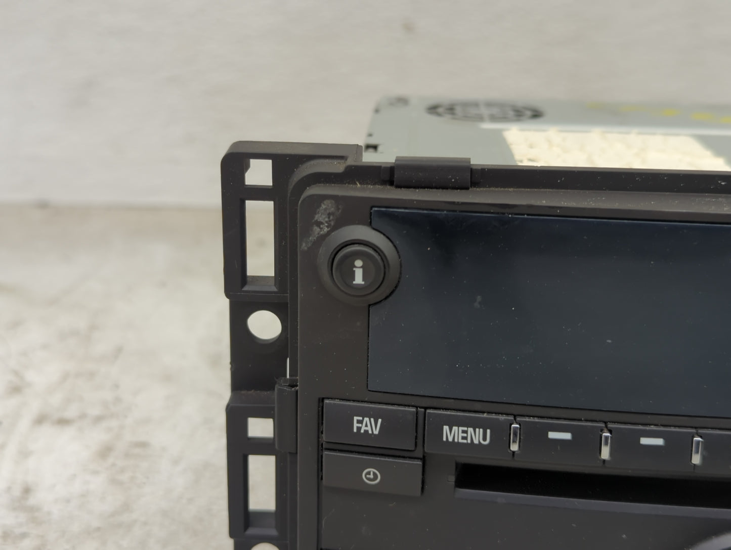 2007-2008 Pontiac G5 Radio AM FM Cd Player Receiver Replacement P/N:M46493320A Fits Fits 2007 2008 OEM Used Auto Parts - Oem