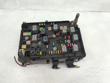 2007 Pontiac G5 Fusebox Fuse Box Panel Relay Module P/N:6351-1645 Fits OEM Used Auto Parts