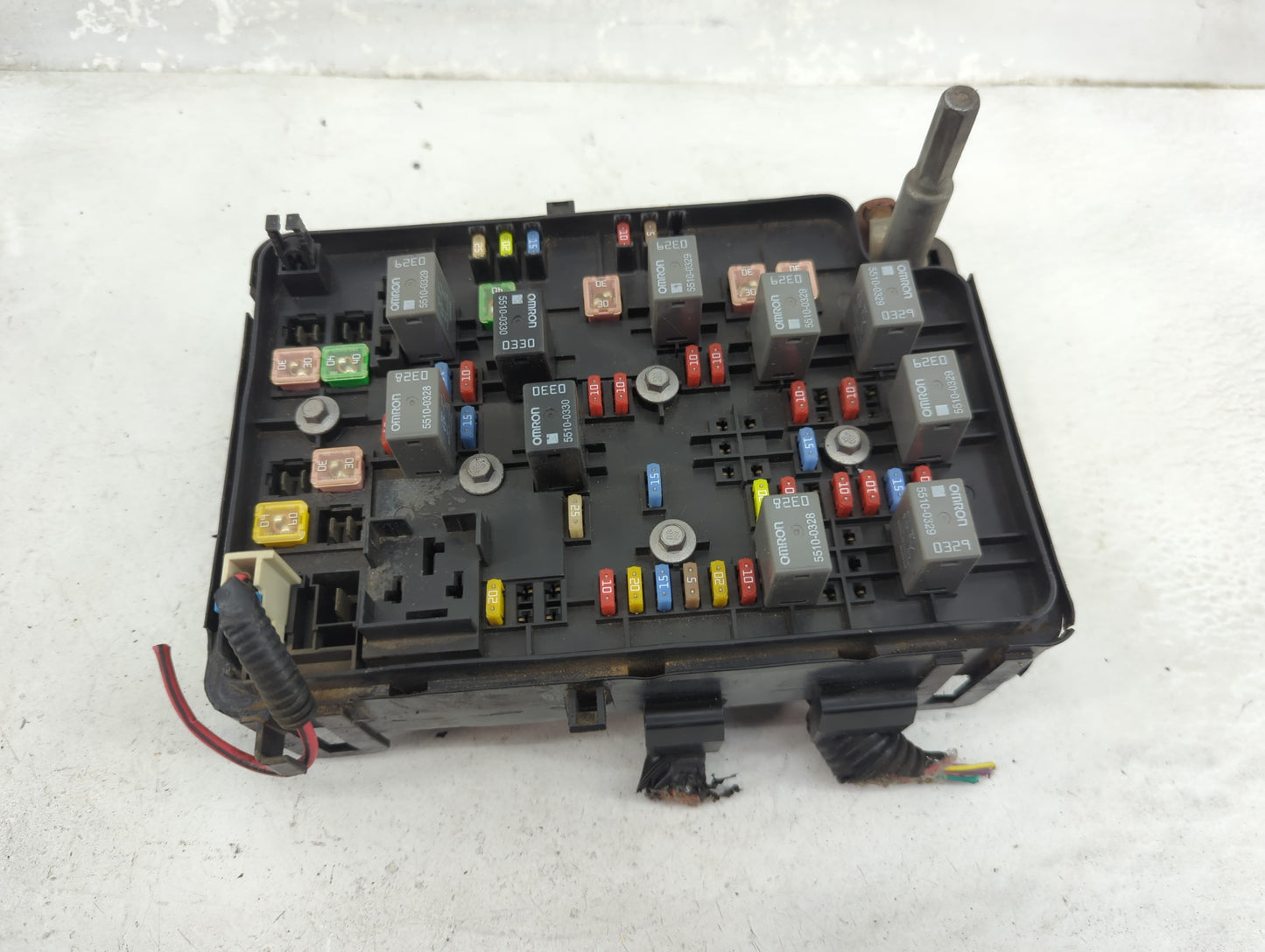 2007 Pontiac G5 Fusebox Fuse Box Panel Relay Module P/N:6351-1645 Fits OEM Used Auto Parts - Oemusedautoparts1.com